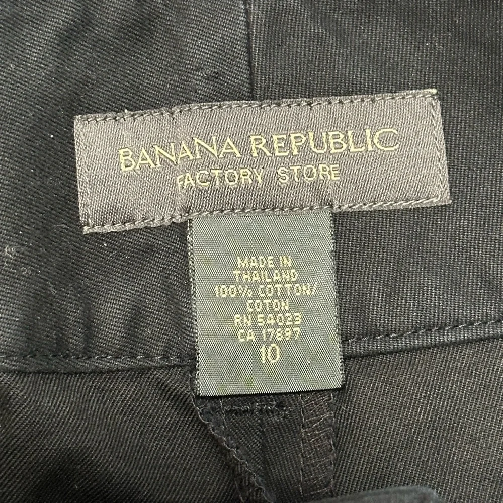 Women’s Banana Republic 10 Medium Black Twill Shorts High Rise 3 Pockets EUC